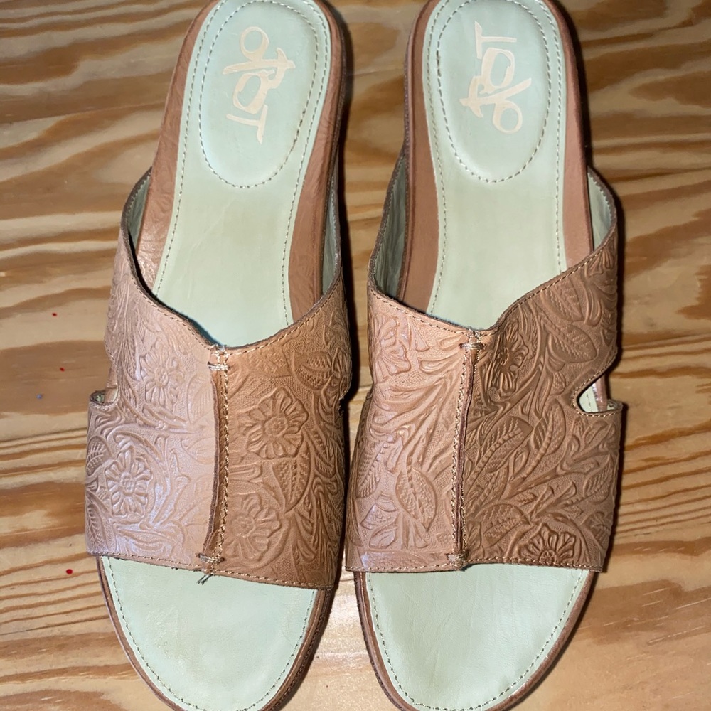 OTBT WEDGES